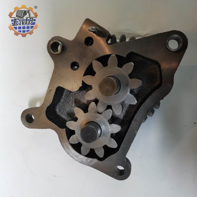 4HK1 EX330C Pièces moteur de pelle 1-13100313-1 8943904143 pompe à huile pour moteur Isuzu