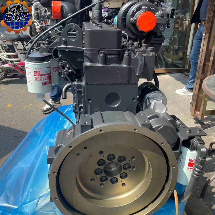 Moteur diesel original S6D102E-1 pour pelle PC200-6