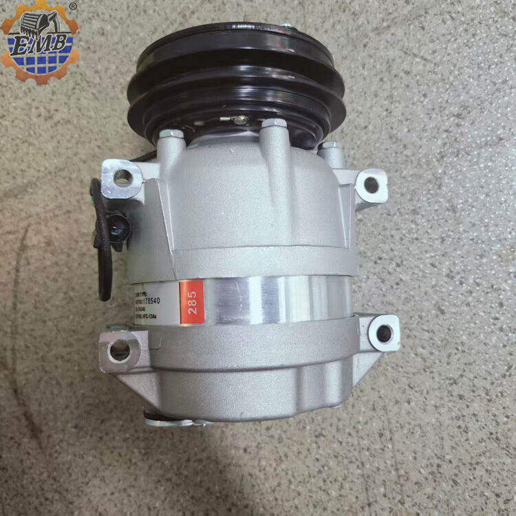 11Q6-90040 11Q6-90041 Compresseur à courant alternatif pour pièces d'excavatrice R210-7 R210LC-7