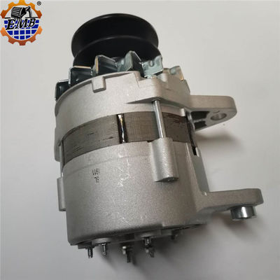 600-821-6110 0330002871 6D105 Alternateur de moteur pour PC200-3 PC220-2
